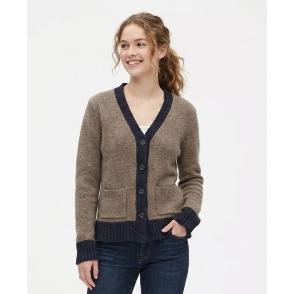 VTG GAP Y2K Wool Grandma Grandpa Cardigan Brown Size M Pockets Accent